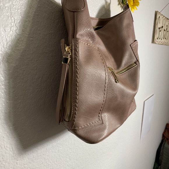 Miztigue Vegan Leather Handbag Shoulder Bag Grace Hobo Mauve Lilac Purse - Picture 6 of 16